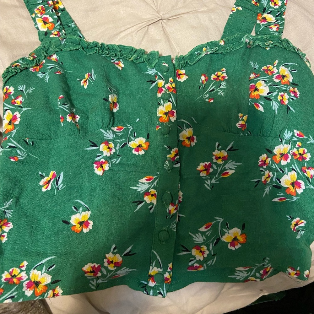 floral tank top
